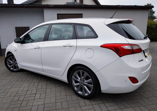 Hyundai I30 cena 34990 przebieg: 156000, rok produkcji 2014 z Brańsk małe 667